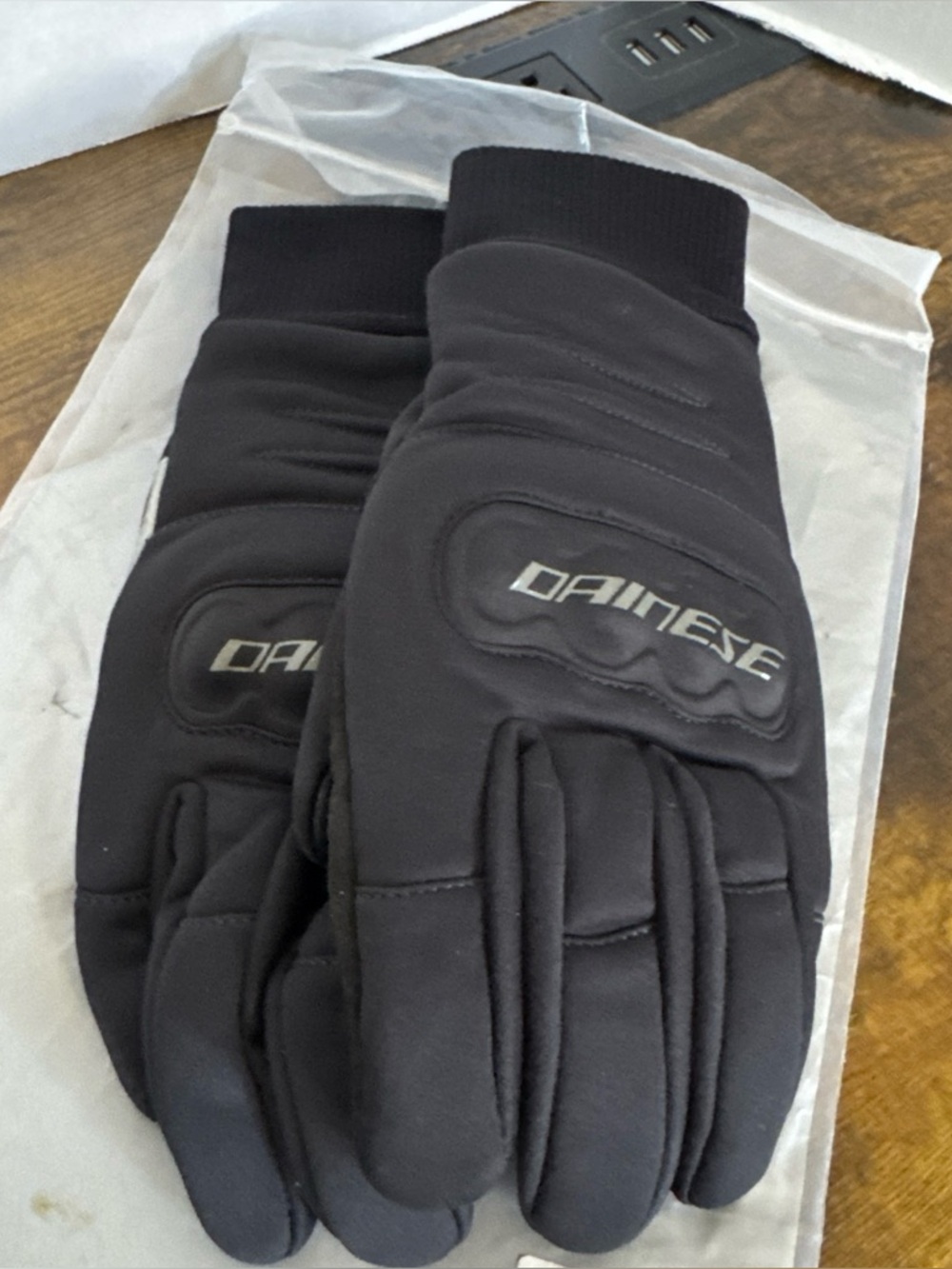 Dainese Motorcycle Coimbra Unisex Windstopper Gloves Black Size Small